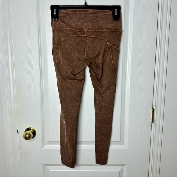 Lululemon Fast Free HR 25” Leggings Nulux Gold Dye Brown Size 8 - Picture 4 of 7
